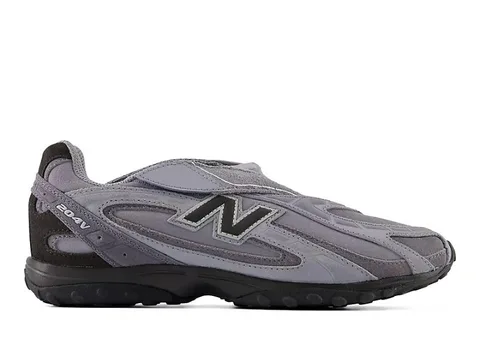 New Balance 204V