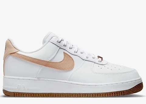 Nike Air Force 1 '07 LV8