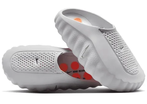 Nike Mind 001