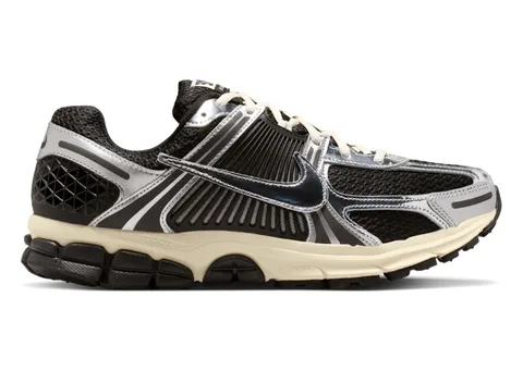 Nike Zoom Vomero 5 "BLACK"